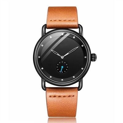 Mann-Geschäfts-zufälliges Uhr-analog-digitaler Sport-echtes Leder