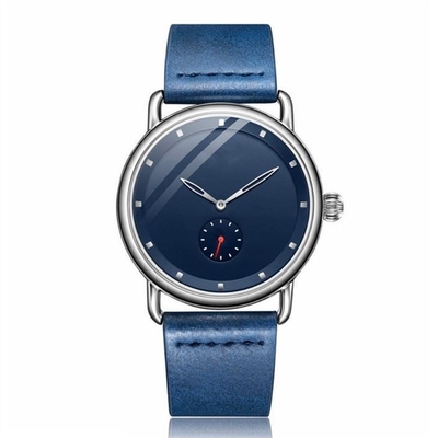 Mann-Geschäfts-zufälliges Uhr-analog-digitaler Sport-echtes Leder