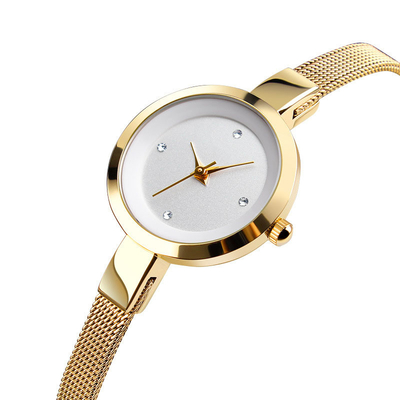 Der Edelstahl-Armband-Uhr-Mineral der wasserdichten Frauen verstärkte Glasskala-Fenster