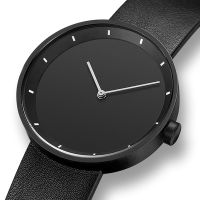 Nahtlose Bügel-ultra dünne Quarz-Uhr-lederne Uhr für Männer