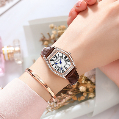 Black Band Quarz Batterie-Armbanduhren mit Chronographenfunktion und Buckel-Klammer