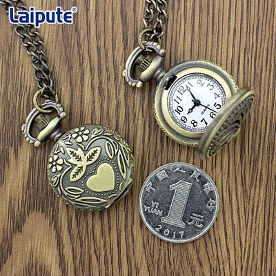 Vorzügliche prägeartige Weinlese-Taschen-Uhr-Uhr mit 27mm Skala-Münze sortierte