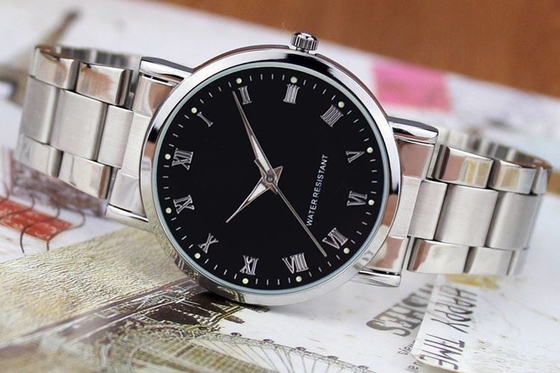 Legierungs-Gurt-wasserdichte Uhr-hohe Genauigkeits-Militärquarz-Uhren